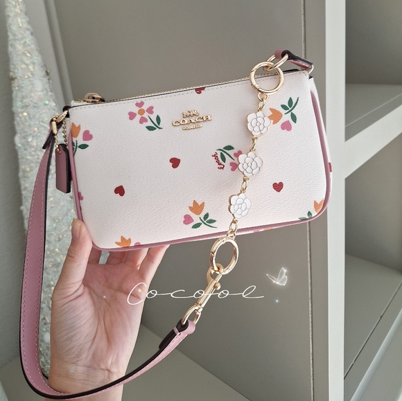 New Coach Nolita 19 In Signature Canvas With Heart Petal Print Plus Floral Chain